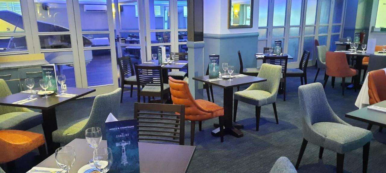 Suncliff Hotel - Oceana Collection Bournemouth Eksteriør billede
