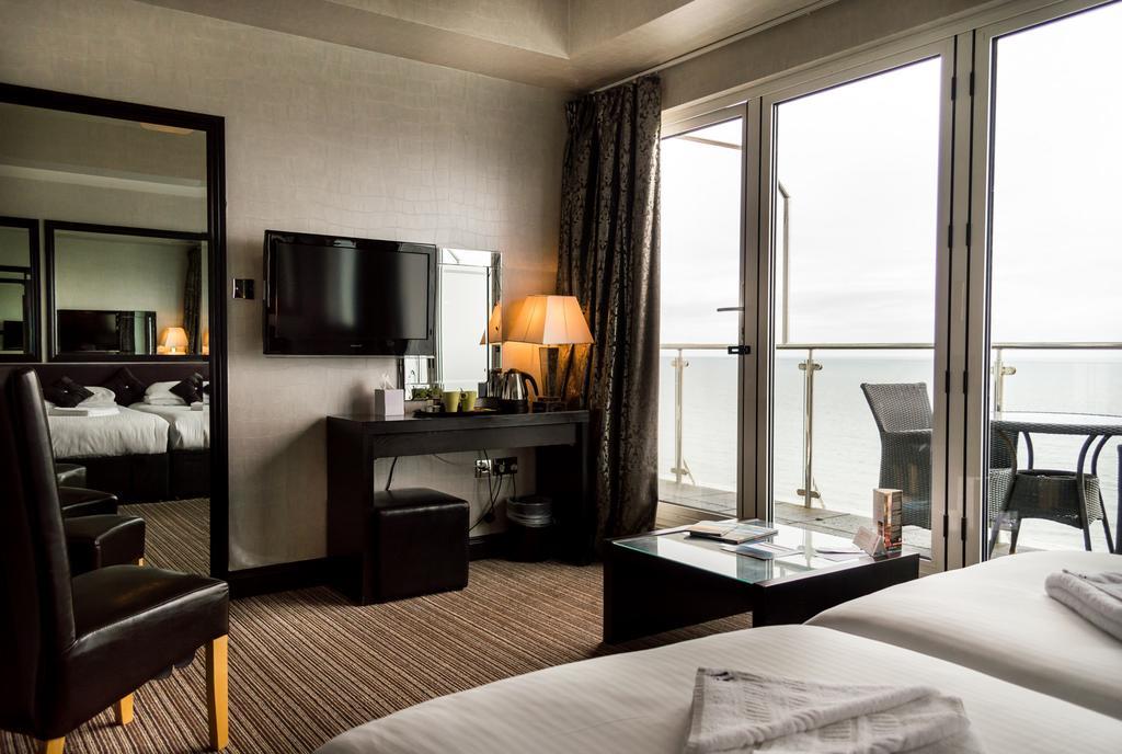 Suncliff Hotel - Oceana Collection Bournemouth Eksteriør billede